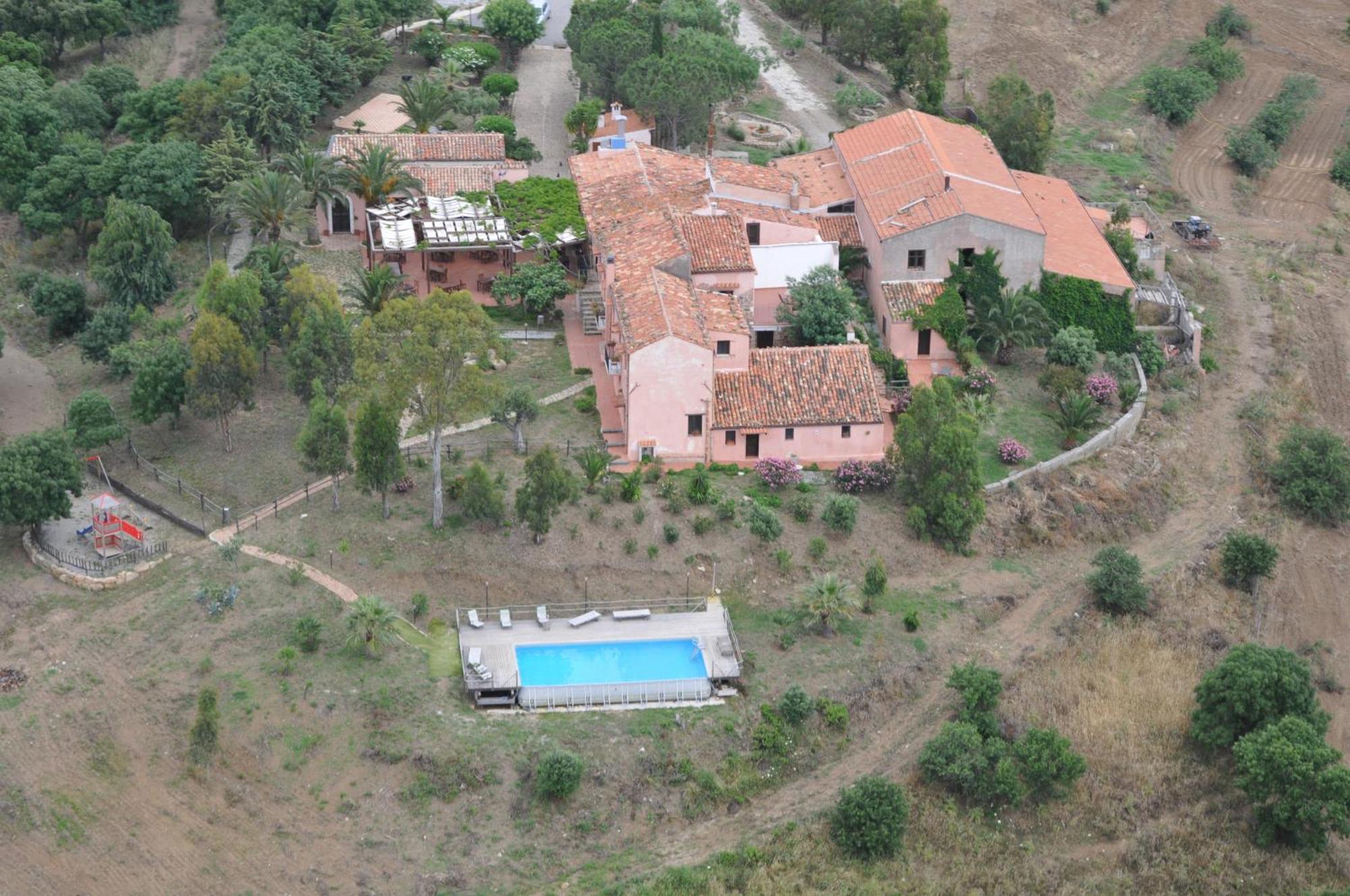 Tenuta Luogo Marchese Pollina Exterior photo